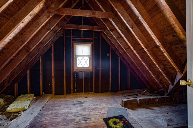 5 S Barker Avenue, Evansville, IN 47712