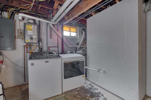 5 S Barker Avenue, Evansville, IN 47712