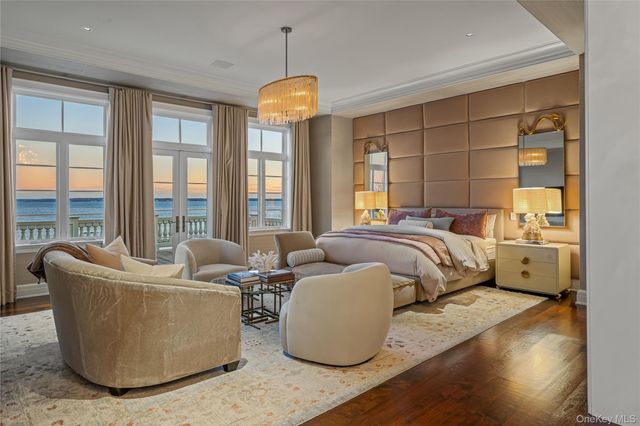 106 Premium Point, New Rochelle, NY 10801