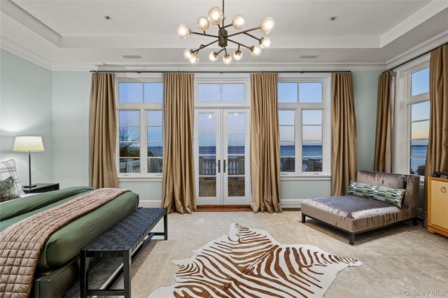 106 Premium Point, New Rochelle, NY 10801