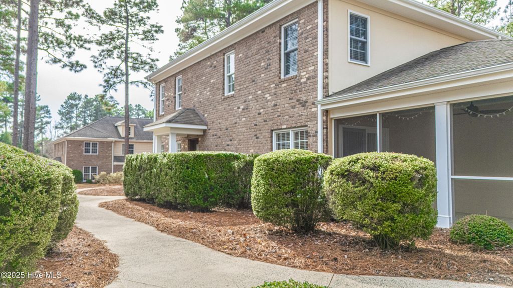401 Longwood Place, Aberdeen, NC 28315