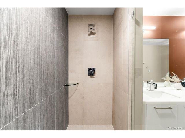 2880 Zuni St 503, Denver, CO 80211