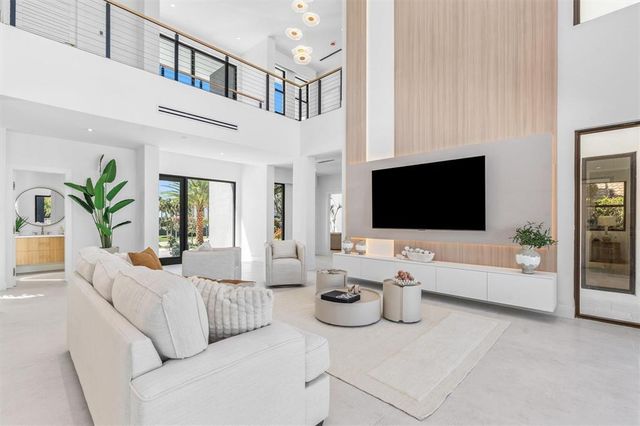 3716 Embassy Drive, West Palm Beach, FL 33401