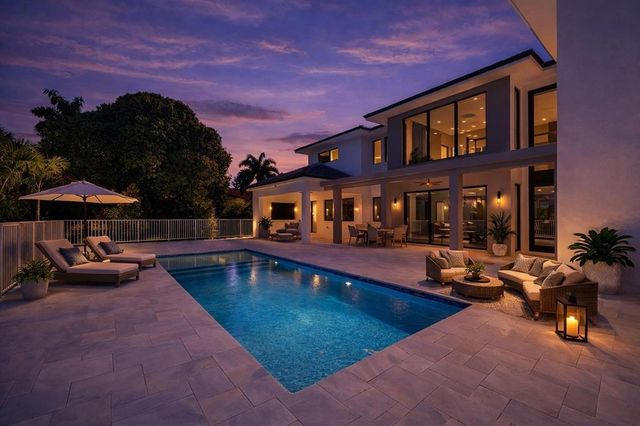 3716 Embassy Drive, West Palm Beach, FL 33401
