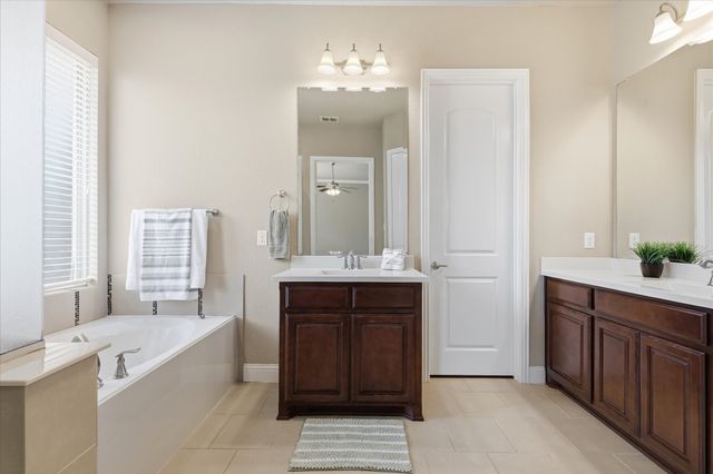 4332 Old Grove Way, Fort Worth, TX 76244