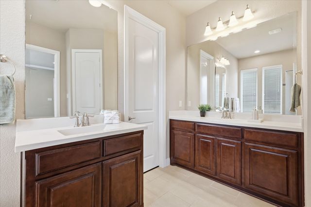 4332 Old Grove Way, Fort Worth, TX 76244