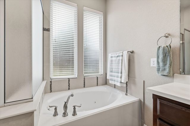4332 Old Grove Way, Fort Worth, TX 76244
