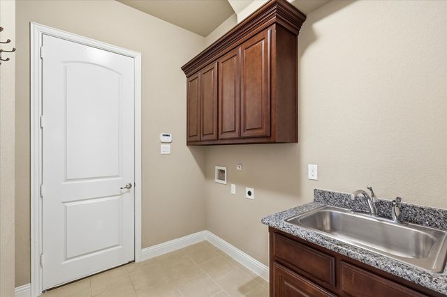 4332 Old Grove Way, Fort Worth, TX 76244