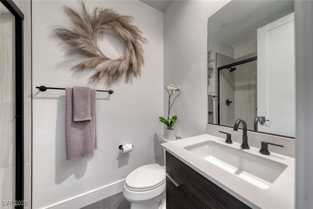 2216 Sky Pointe Ridge Drive, Henderson, NV 89052