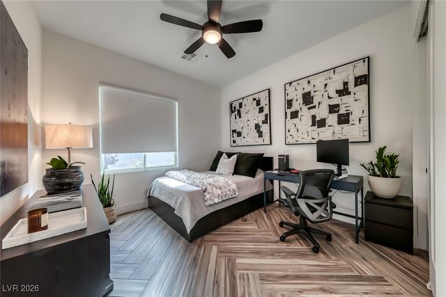 2216 Sky Pointe Ridge Drive, Henderson, NV 89052