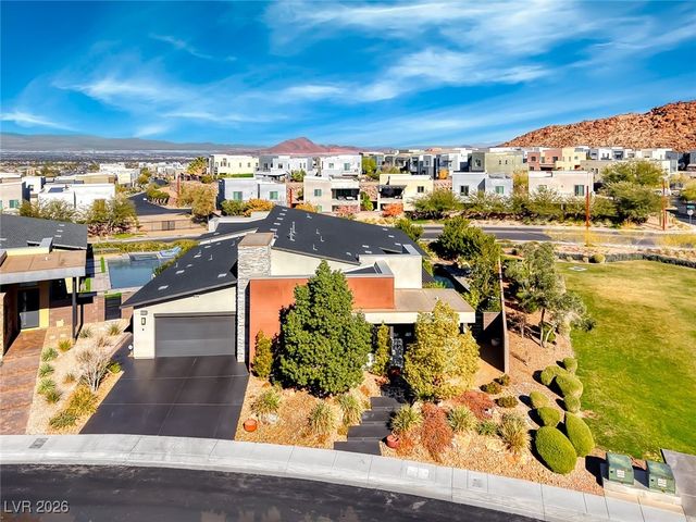 2216 Sky Pointe Ridge Drive, Henderson, NV 89052