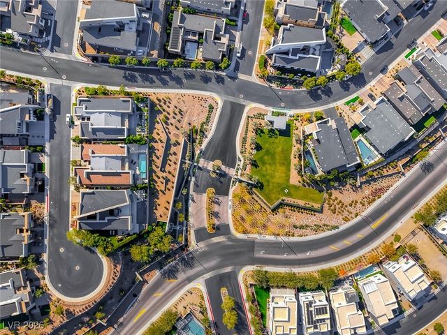 2216 Sky Pointe Ridge Drive, Henderson, NV 89052