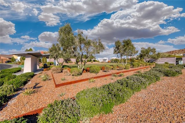 2216 Sky Pointe Ridge Drive, Henderson, NV 89052