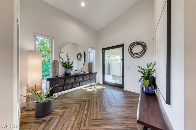 2216 Sky Pointe Ridge Drive, Henderson, NV 89052