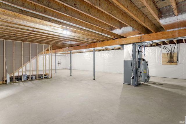 3391 Blarney Drive, South Bend, IN 46628