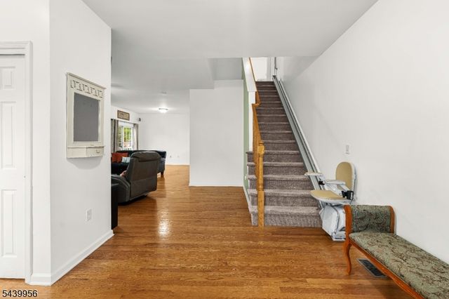 252 Moonlight Dr, Piscataway Twp., NJ 08854