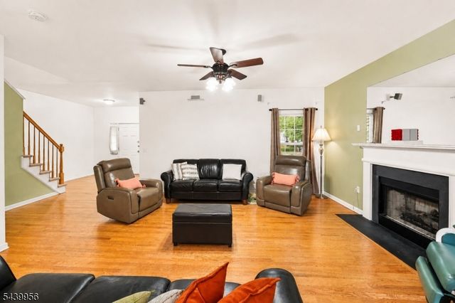 252 Moonlight Dr, Piscataway Twp., NJ 08854