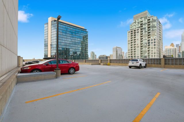 500 W Superior Street 1010, Chicago, IL 60654