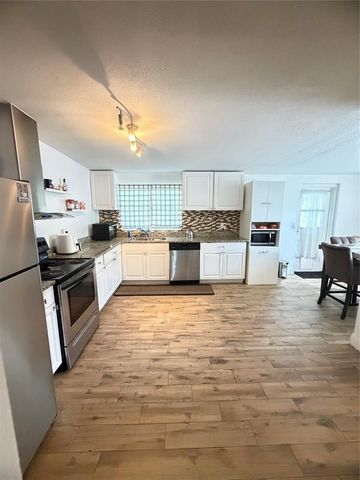 5 MOONLIGHT LANE, Winter Haven, FL 33884