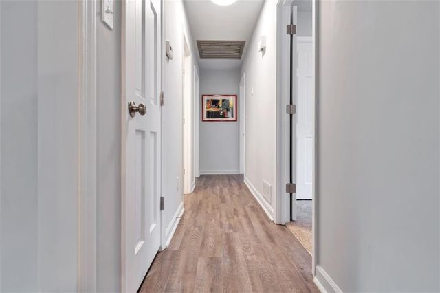 759 Glen Circle, Lawrenceville, GA 30044