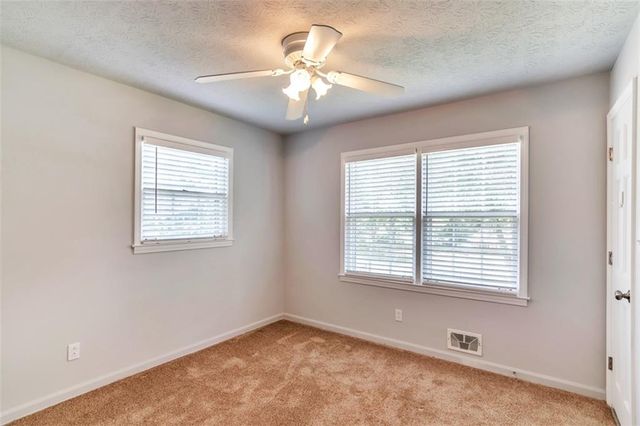 759 Glen Circle, Lawrenceville, GA 30044