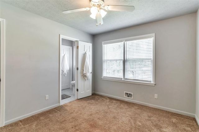 759 Glen Circle, Lawrenceville, GA 30044