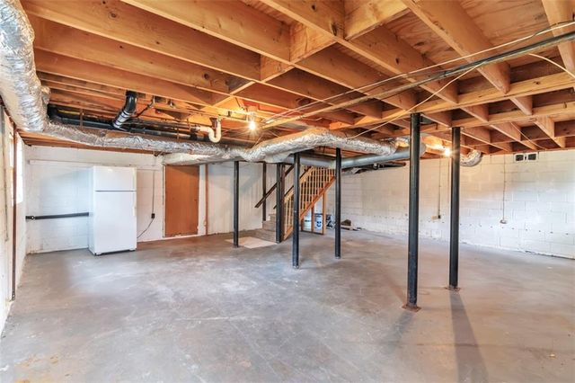 759 Glen Circle, Lawrenceville, GA 30044