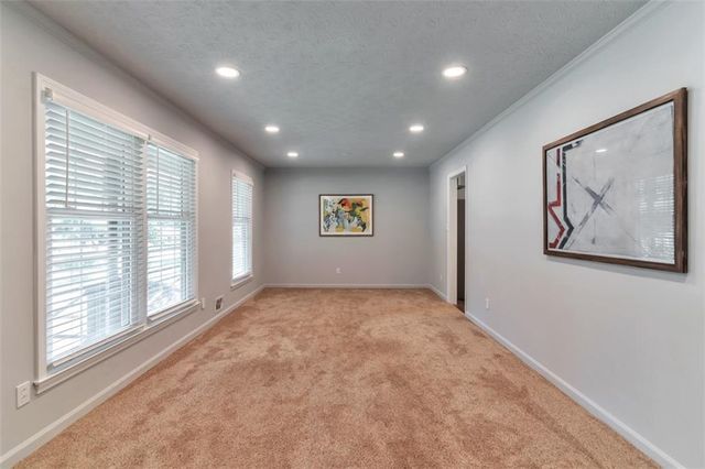 759 Glen Circle, Lawrenceville, GA 30044