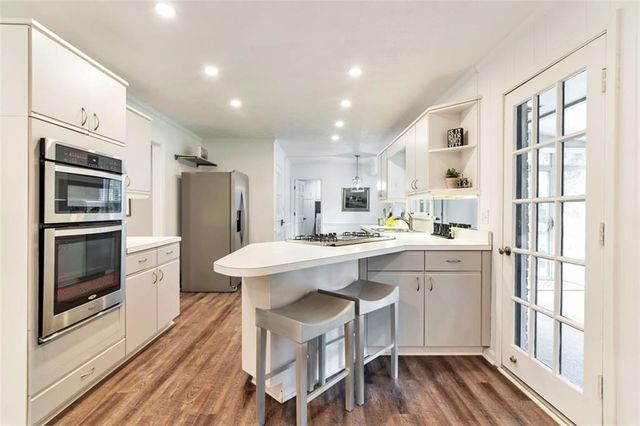 759 Glen Circle, Lawrenceville, GA 30044