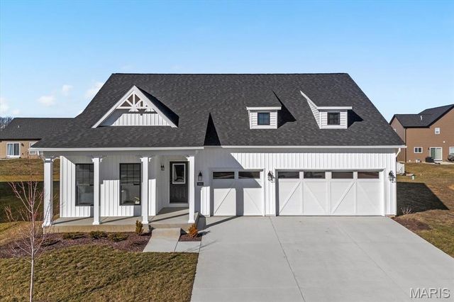 2605 Cheyenne Wells Drive, Shiloh, IL 62221