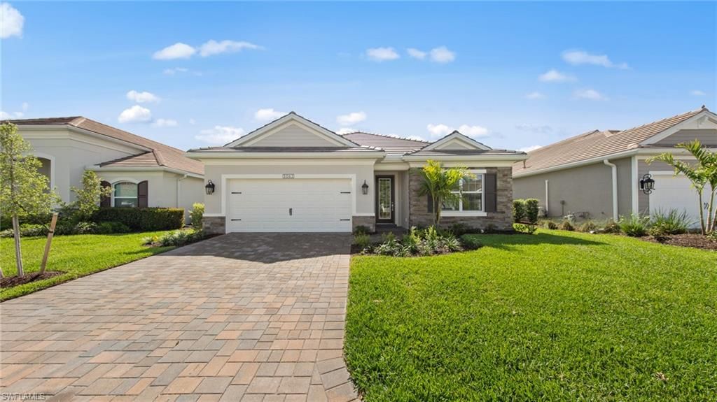 3062 Heritage Pines DR, FORT MYERS, FL 33905 — photo 2