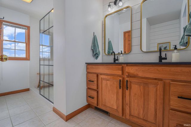 5682 Yellow Wood Drive, South Bend, IN 46614