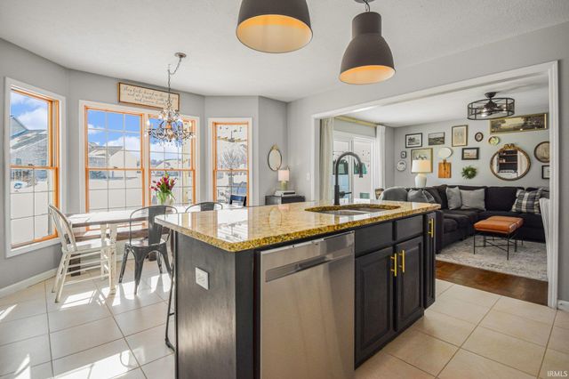 5682 Yellow Wood Drive, South Bend, IN 46614