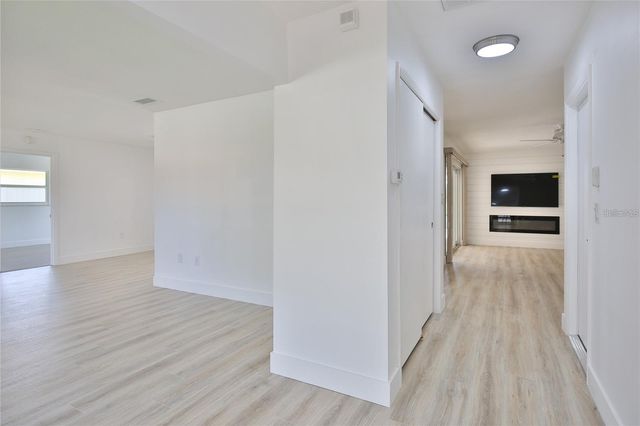 2834 HARDEE DRIVE, Sarasota, FL 34231