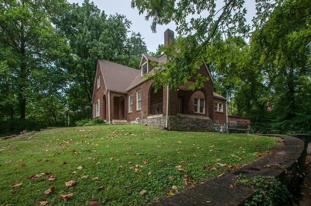 402 Fairfax Ave, Nashville, TN 37212