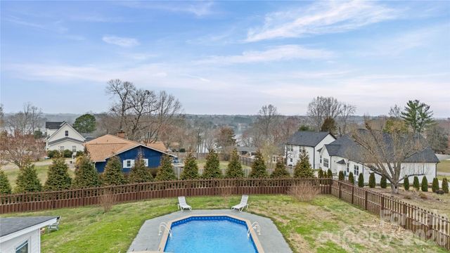 103 Starmount Drive, Kings Mountain, NC 28086