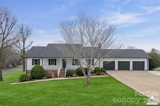 103 Starmount Drive, Kings Mountain, NC 28086