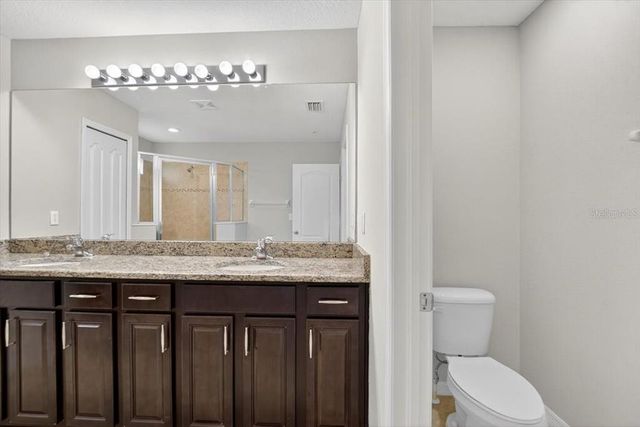 8632 MIRAMAR TERRACE CIRCLE, Temple Terrace, FL 33637