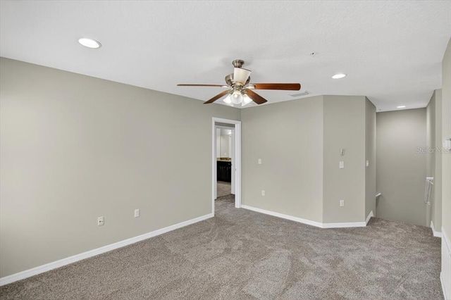 8632 MIRAMAR TERRACE CIRCLE, Temple Terrace, FL 33637