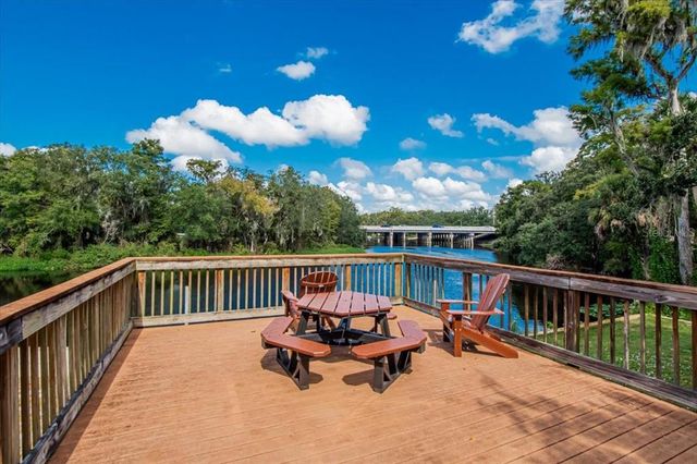 8632 MIRAMAR TERRACE CIRCLE, Temple Terrace, FL 33637