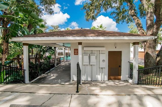 8632 MIRAMAR TERRACE CIRCLE, Temple Terrace, FL 33637