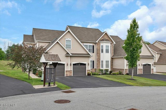 32 Beacon Street, Ballston, NY 12020