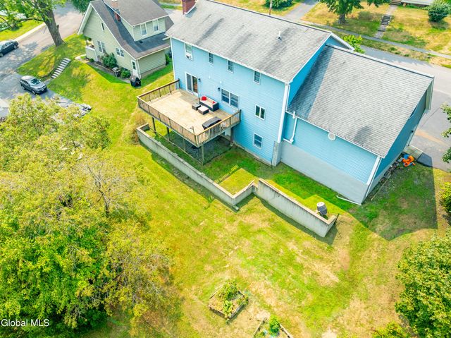 44 Western Avenue, Ravena, NY 12143