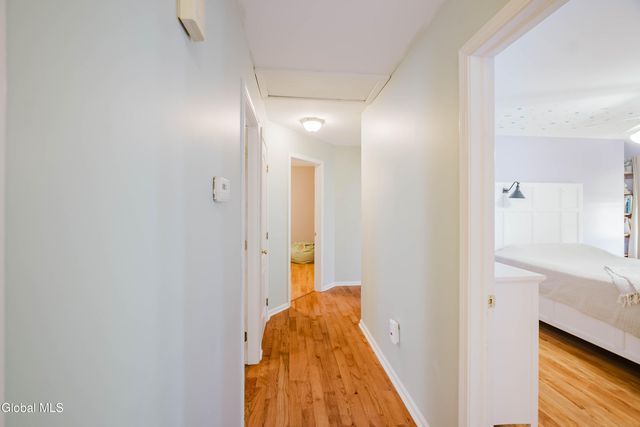 44 Western Avenue, Ravena, NY 12143