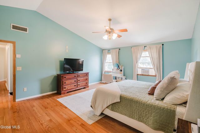 44 Western Avenue, Ravena, NY 12143