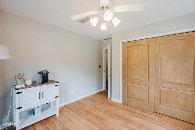 44 Western Avenue, Ravena, NY 12143