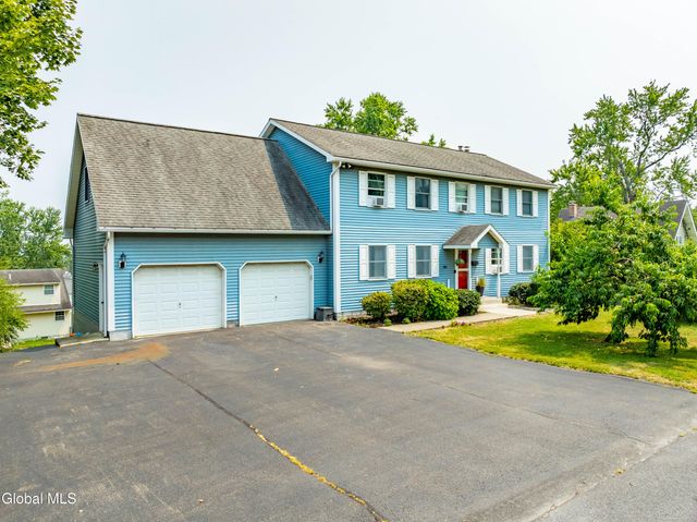 44 Western Avenue, Ravena, NY 12143