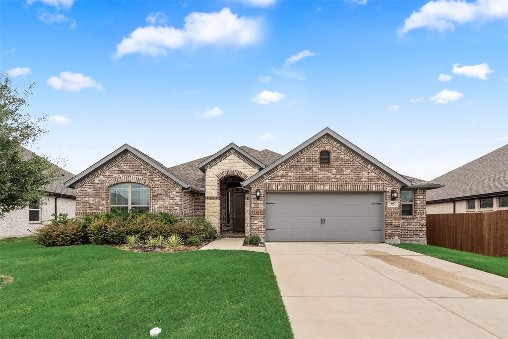 107 White Sands Lane, Forney, TX 75126