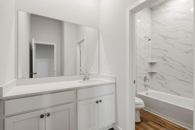 12026 Old Fashion Circle, Mont Belvieu, TX 77535