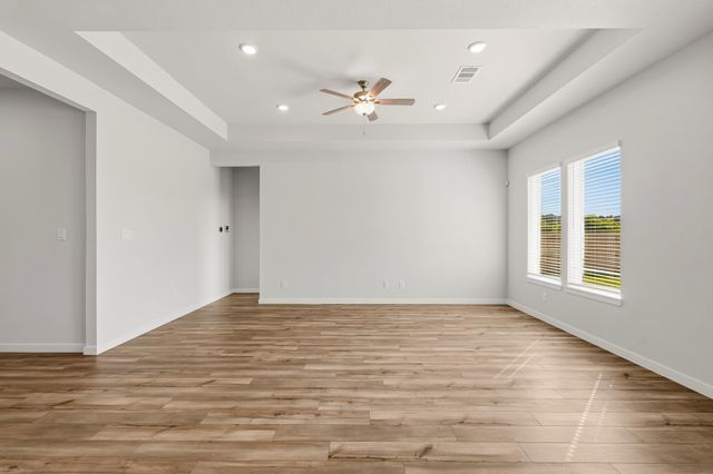 12026 Old Fashion Circle, Mont Belvieu, TX 77535